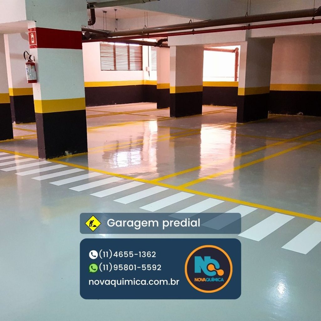 Pintura e demarcação de piso em  garagem predial, obra executada pela NOVA QUÍMICA REVESTIMENTOS EM PISOS INDUSTRIAIS. Peça um orçamento sem compromisso em nosso WhatsApp (11) 958015592. Atendemos indústria e comércio em todo o Brasil.